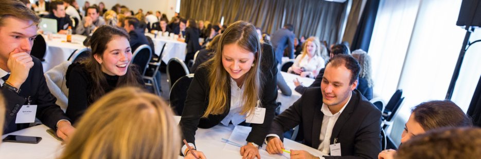 Tio-studenten aan het werk tijdens Eventweek