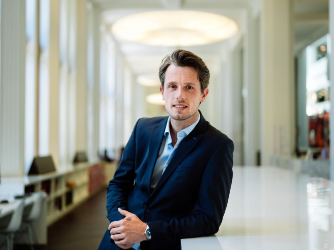 Data Strategy & Business Intelligence