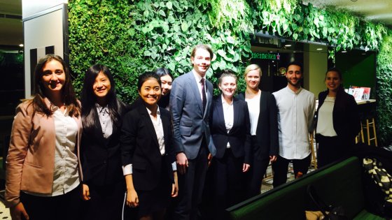 Students visiting the Bijenkorf in Utrecht