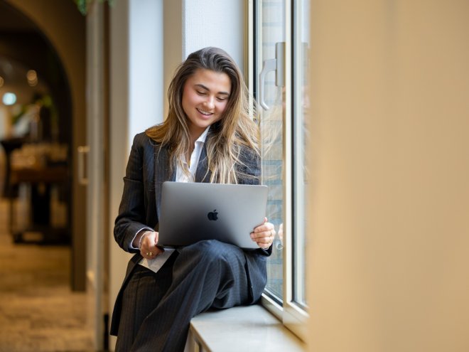 Maak het als high-end communicatiestrateeg