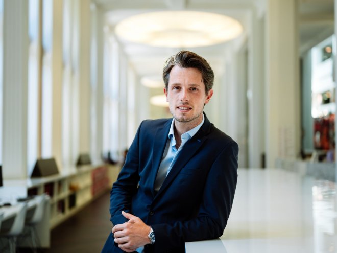 Data Strategy & Business Intelligence