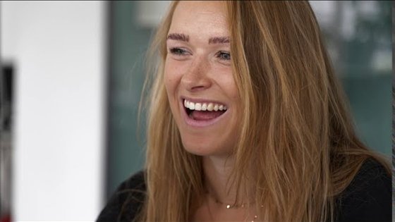 Kyra is doing her internship at cool city guide publisher Time To Momo