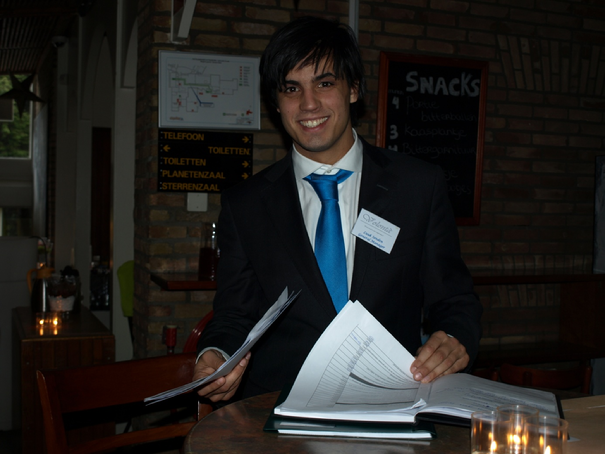 \\Vijl.staf.tio.nl\webfotografie\Evenementen\Hotel praktijkweek\HEW Apeldoorn dec 2012\PC042533.JPG