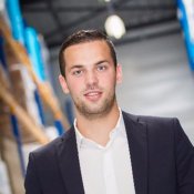 Foto Desley Klunder | Oud-student Commercieel Business Management